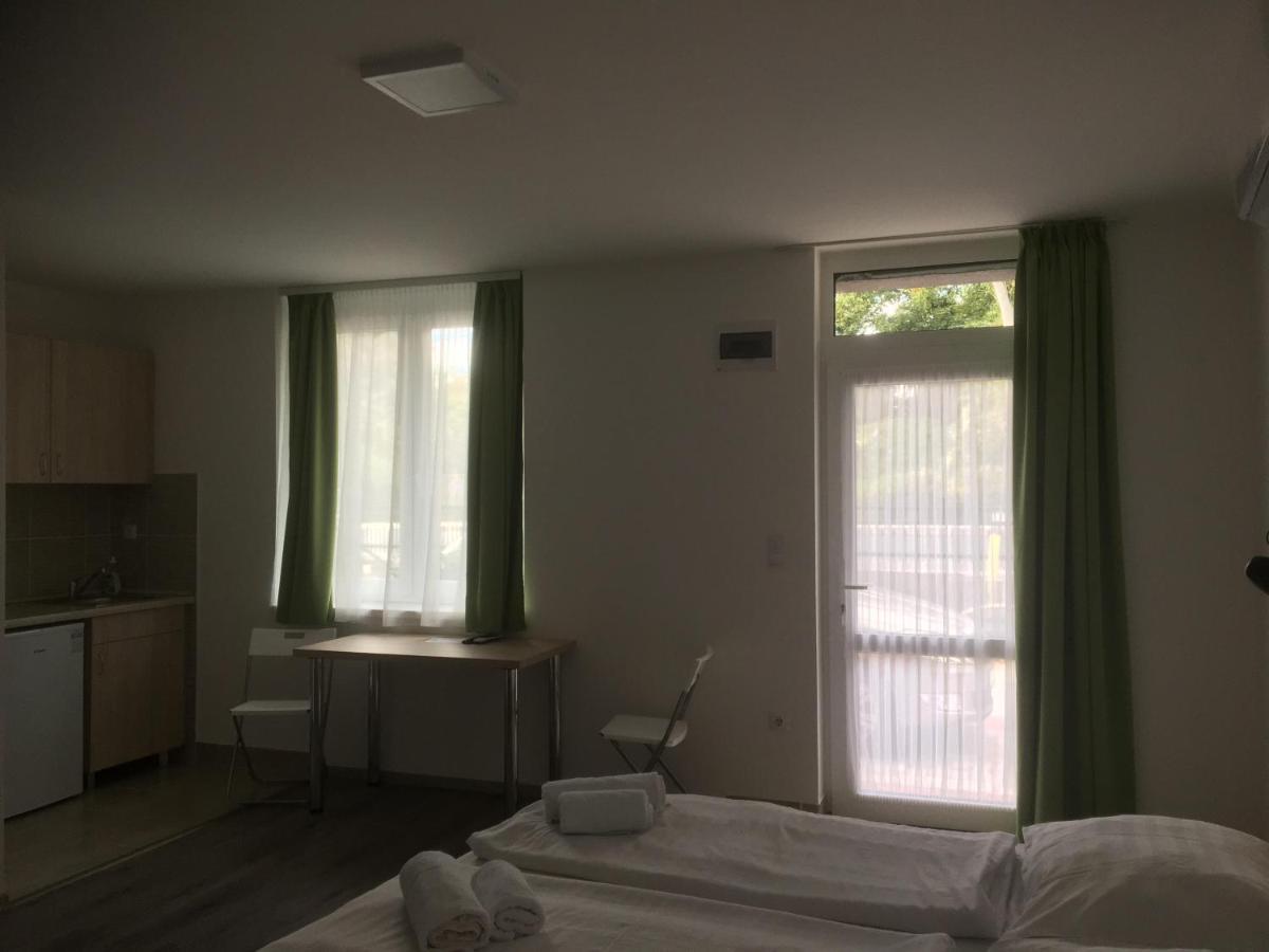 Apartmanhotel Baraton*** Балатонфюред Экстерьер фото